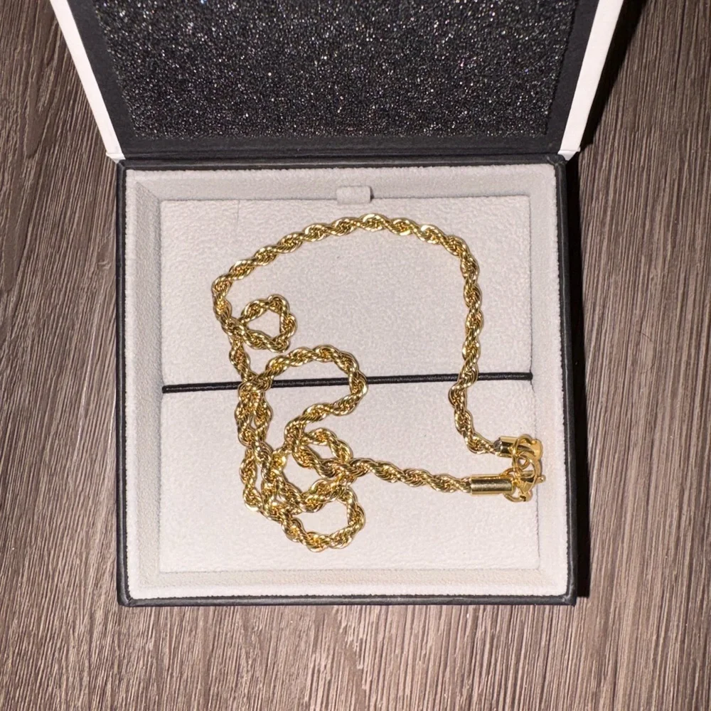 Gold Rope Chain Necklace - Picture 1 of 5